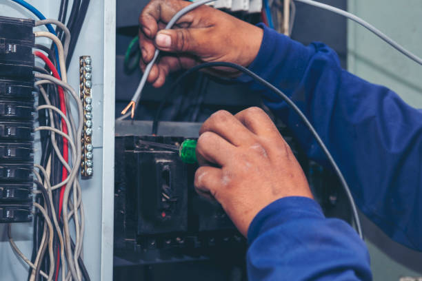 Best 24-Hour Electrician  in Darien Downtown, CT